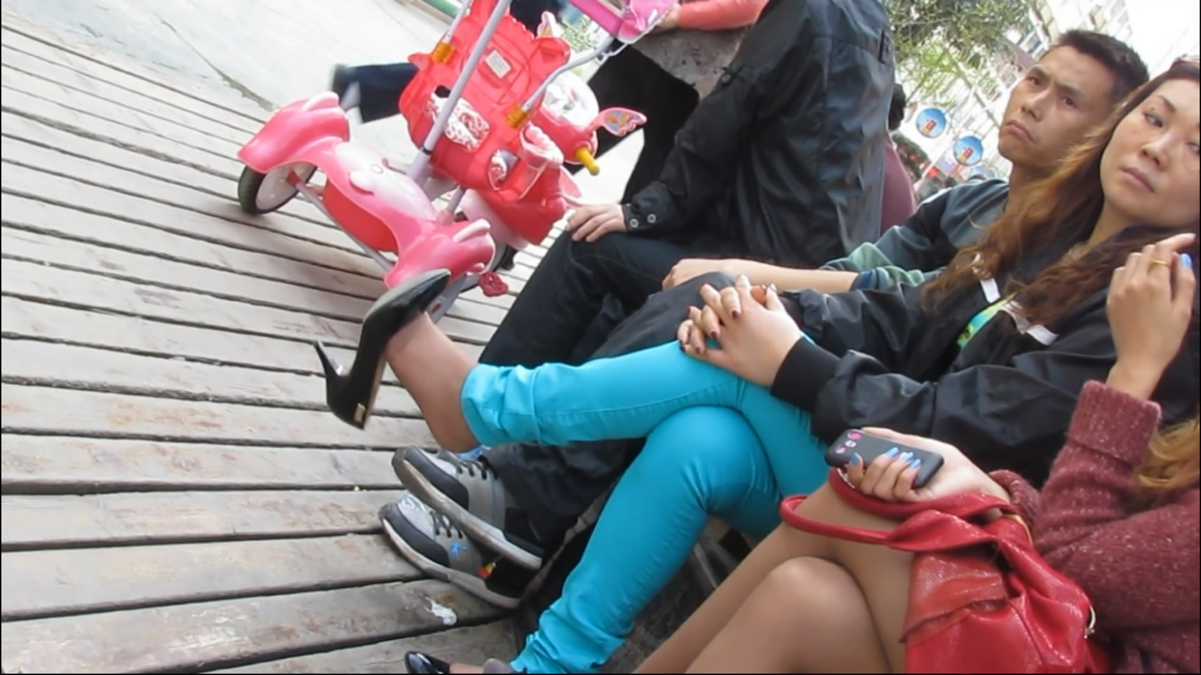 streetsnapdangl[00 01 19][20181117 003435 8]